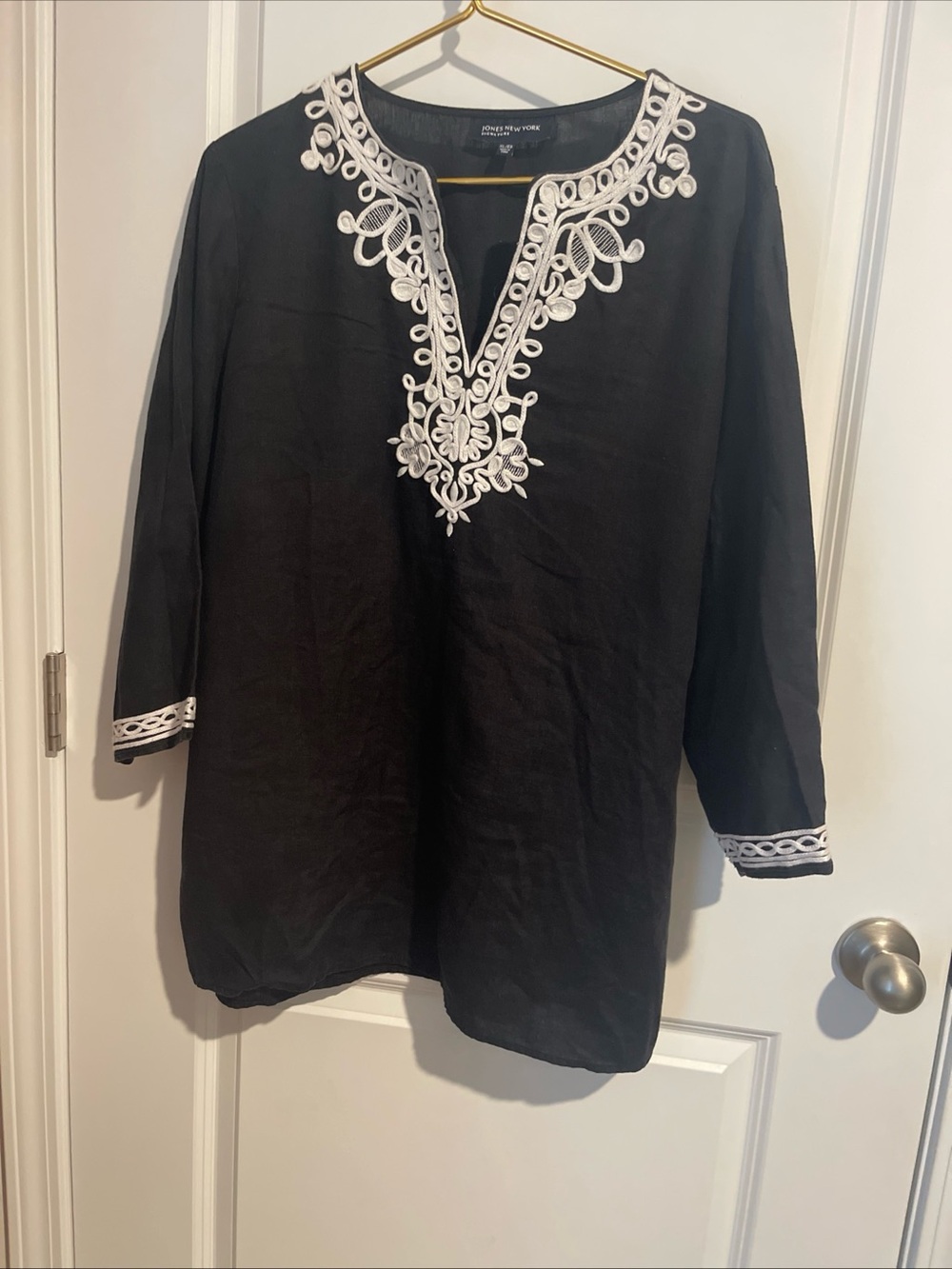 Jones New York Black Tunic with White Braided V-Detail XL 100%Linen 24P-P30L
